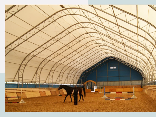 Строительство конных манежей в Батайске