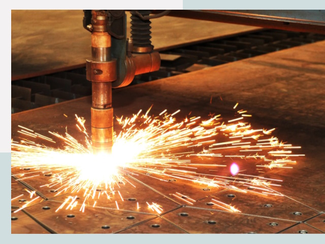 Плазменная резка металла в Батайске от 607 руб.